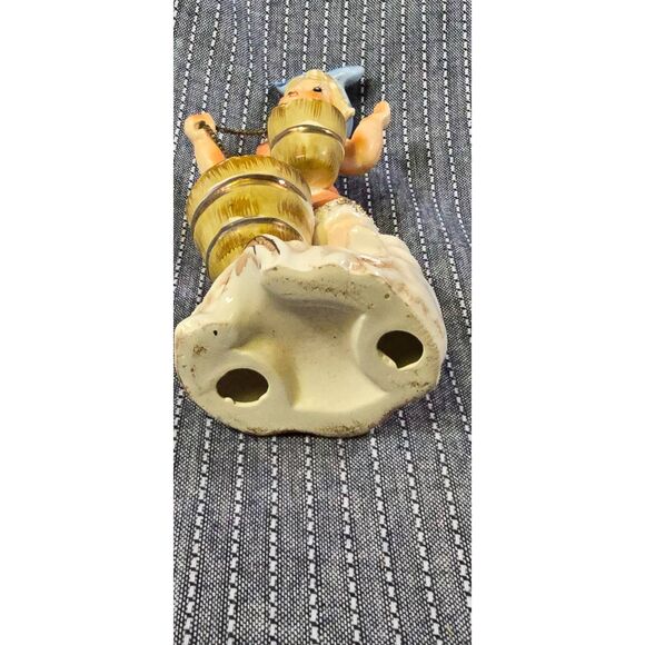 Vintage 1950's Porcelain Ceramic Girl with water Buckets Figurine - Picture 7 of 8